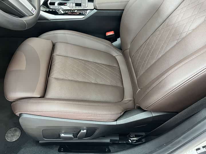 Фото 9 - BMW 3 Series