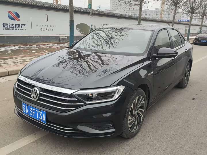 Фото 1 - Volkswagen Sagitar L