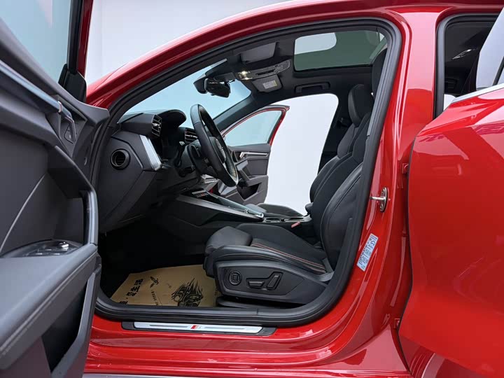 Фото 5 - Audi A3