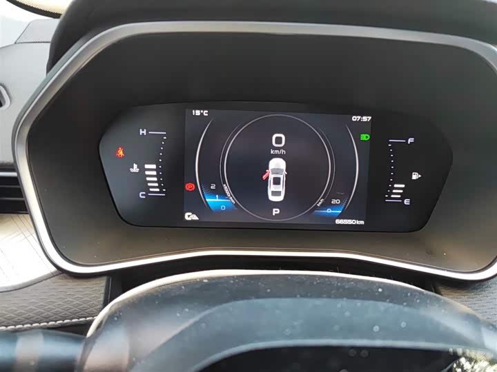 Фото 4 - Geely Preface