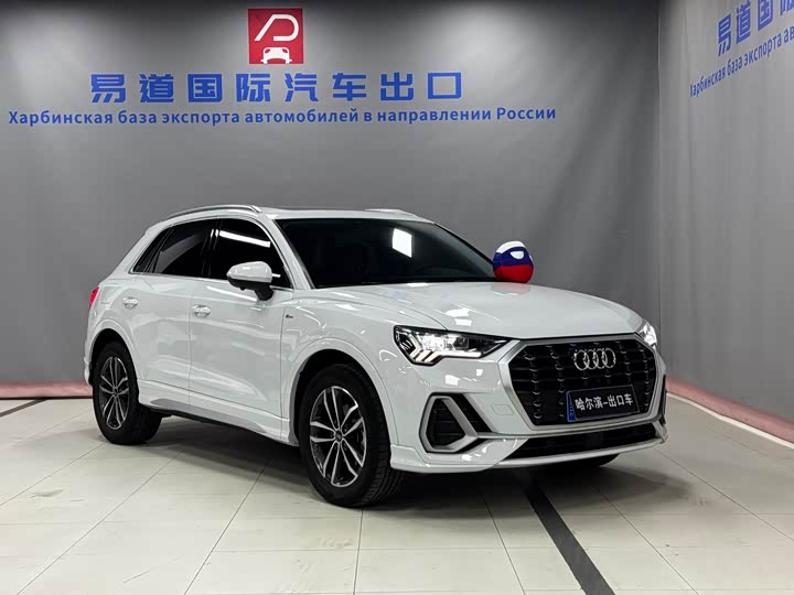 Фото 2 - Audi Q3