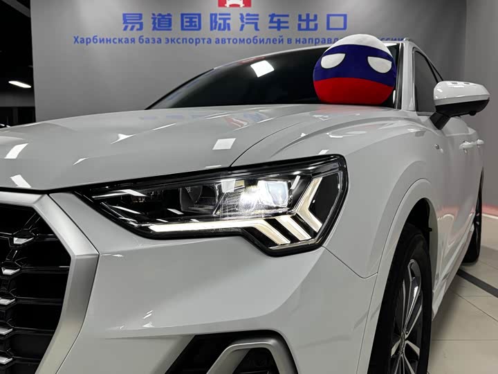 Фото 3 - Audi Q3