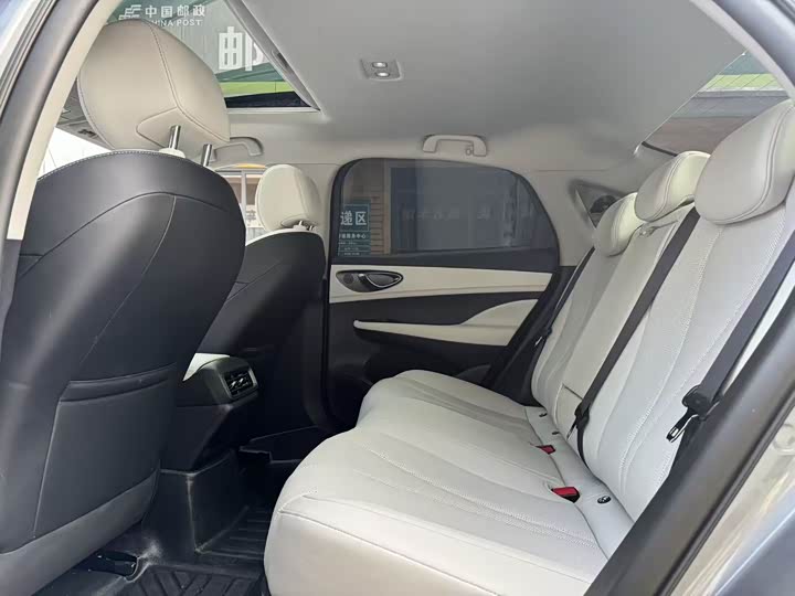 Фото 9 - BYD Seal