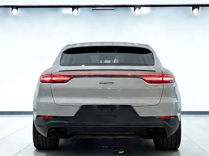 Фото 5 - Porsche Cayenne