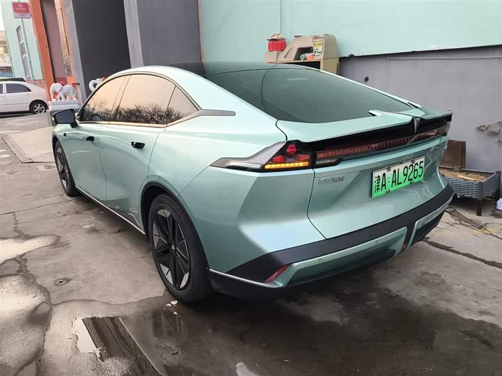 Фото 4 - Changan Deepal SL03