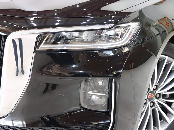 Фото 7 - Hongqi H9