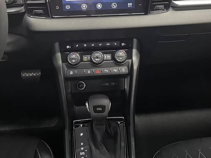 Фото 8 - Skoda Karoq