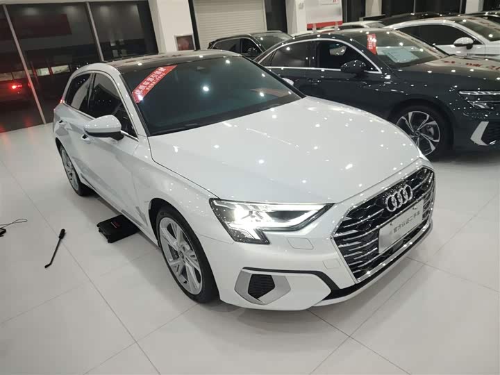 Фото 4 - Audi A3