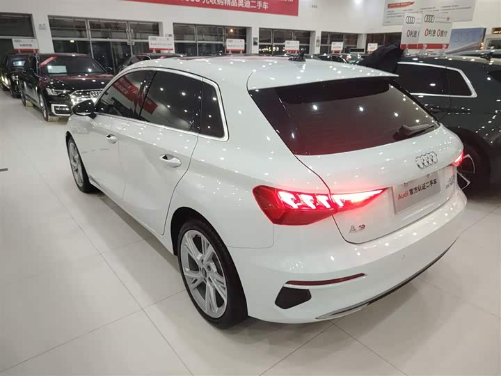 Фото 5 - Audi A3