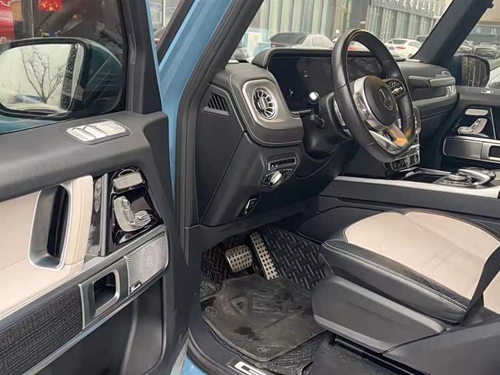 Фото 2 - Mercedes-Benz G-Class