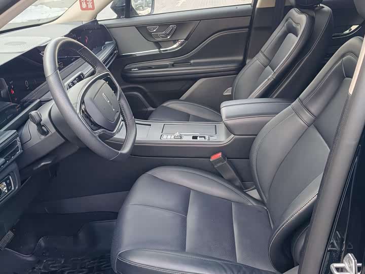 Фото 9 - Lincoln Corsair