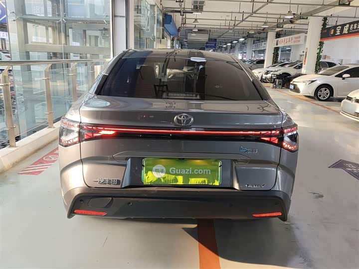 Фото 6 - Toyota bZ3