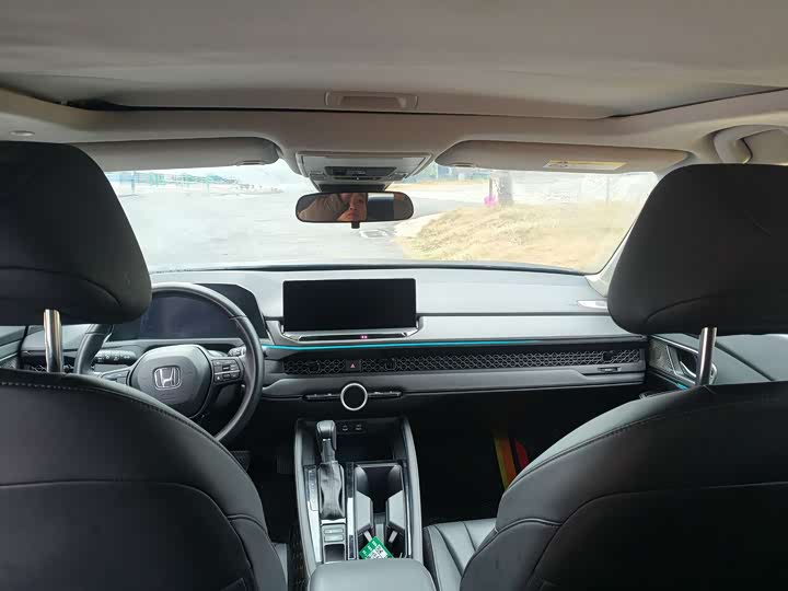 Фото 5 - Honda Accord