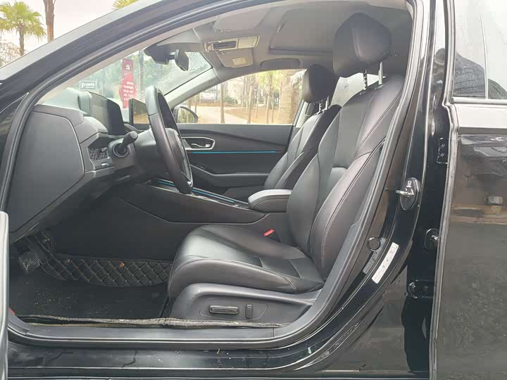 Фото 6 - Honda Accord