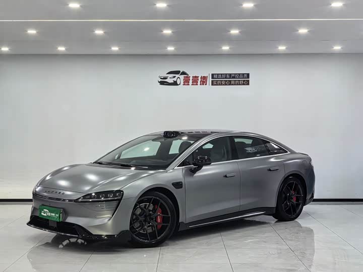 Фото 1 - Luxeed S7