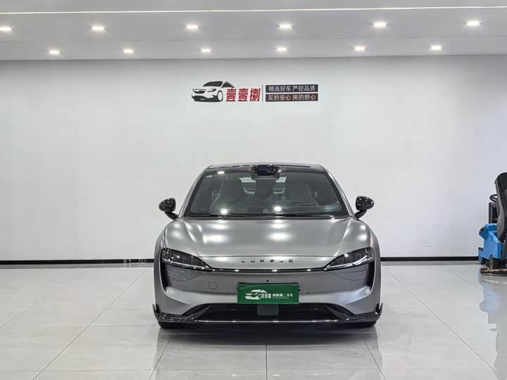 Фото 2 - Luxeed S7