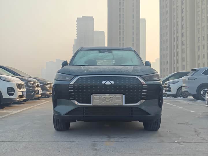 Фото 2 - Chery Fulwin T8