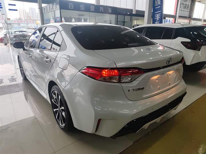 Фото 5 - Toyota Levin