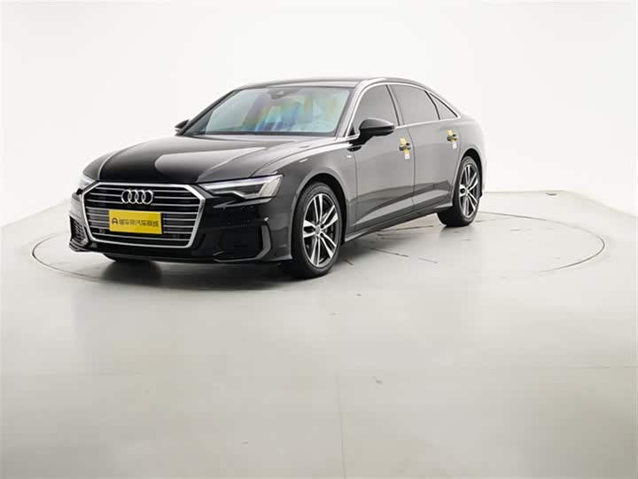 Фото 1 - Audi A6L