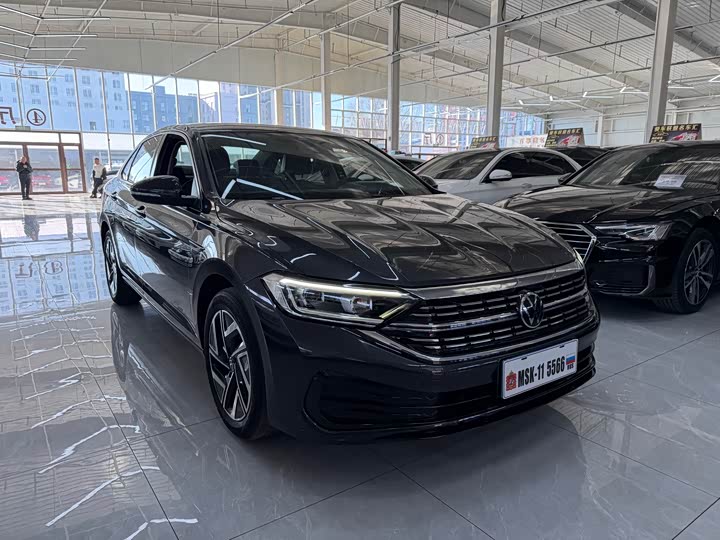 Фото 3 - Volkswagen Sagitar L