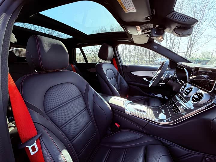 Фото 6 - Mercedes-Benz C-Class AMG