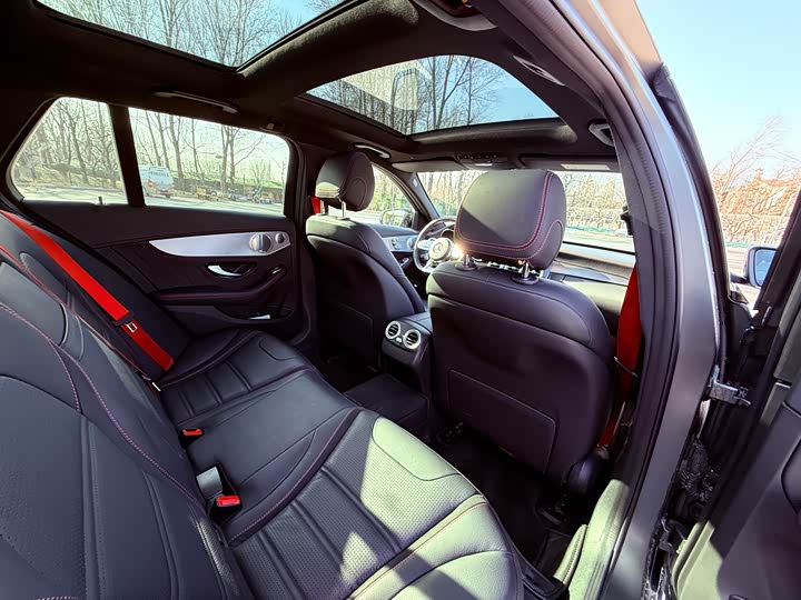 Фото 7 - Mercedes-Benz C-Class AMG