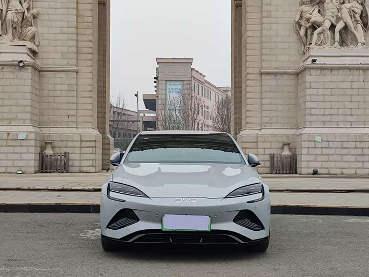 Фото 2 - BYD Seal