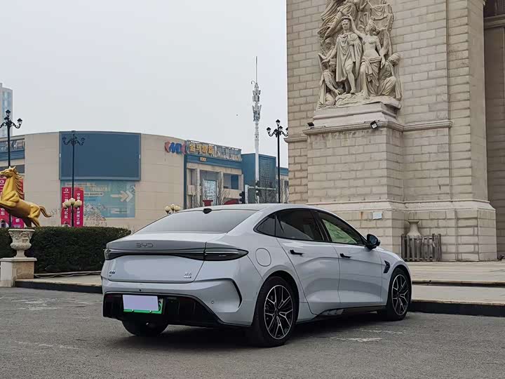 Фото 7 - BYD Seal