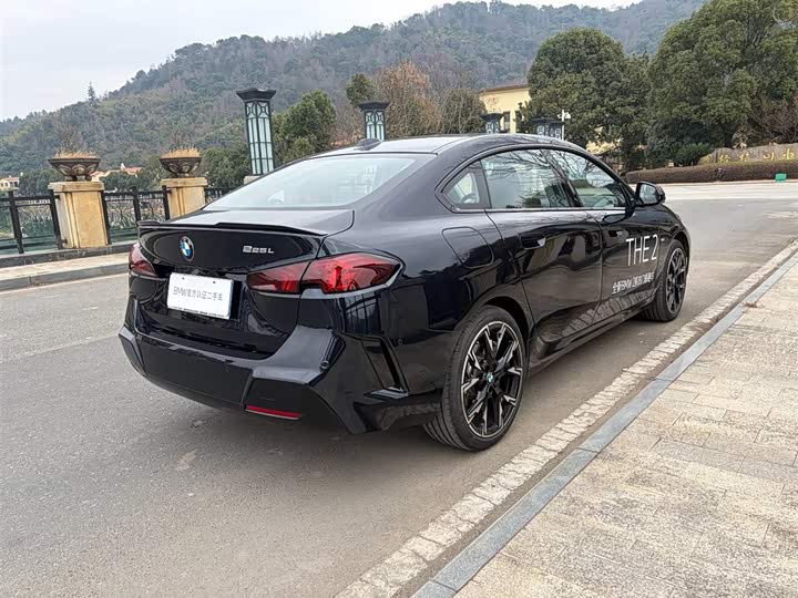 Фото 4 - BMW 2 Series