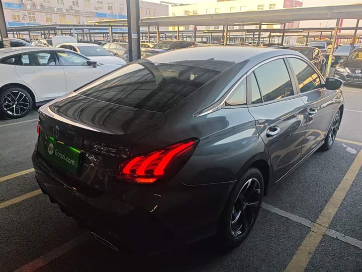 Фото 7 - MG Motor 5