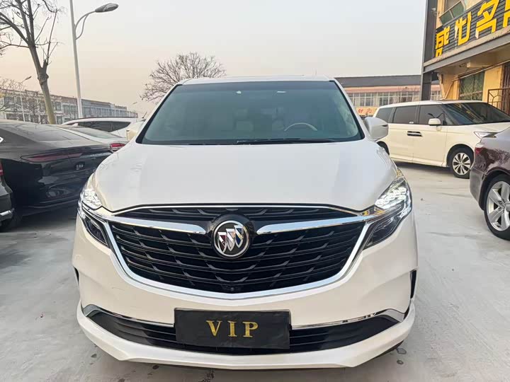 Фото 2 - Buick GL8 ES