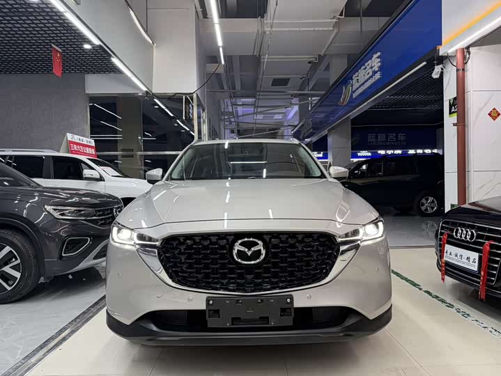 Фото 5 - Mazda CX-5