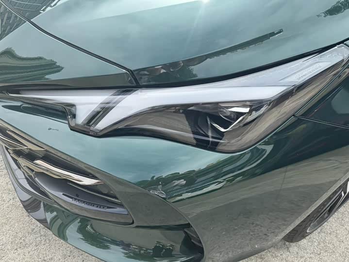 Фото 9 - MG Motor 7