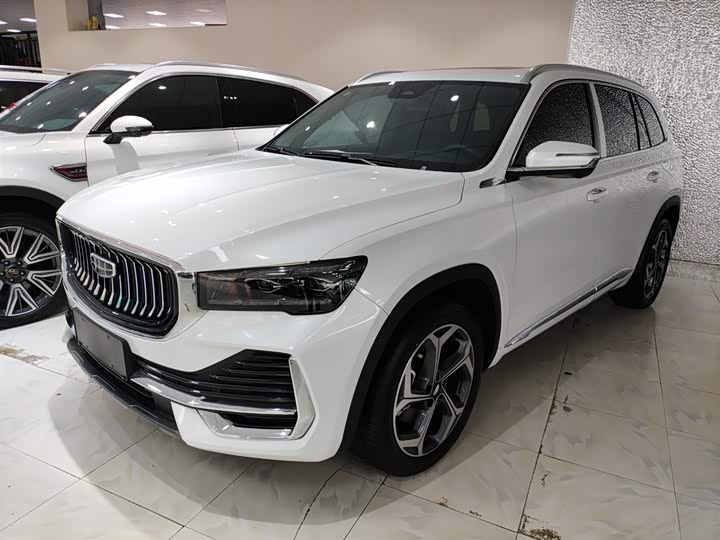 Фото 2 - Geely Monjaro