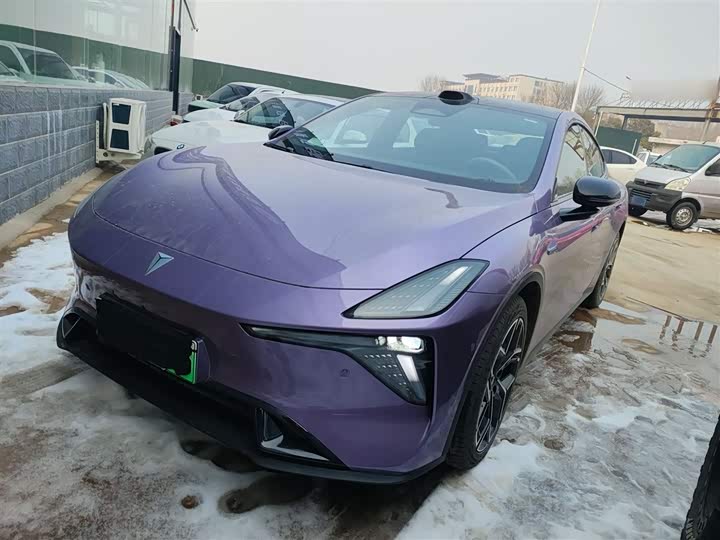 Фото 2 - Changan Deepal L06