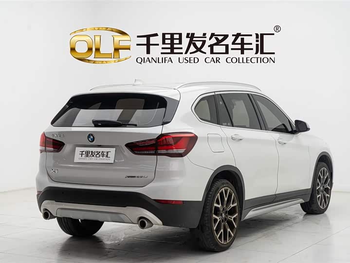 Фото 4 - BMW X1