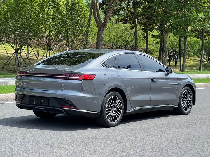 Фото 4 - BYD Han