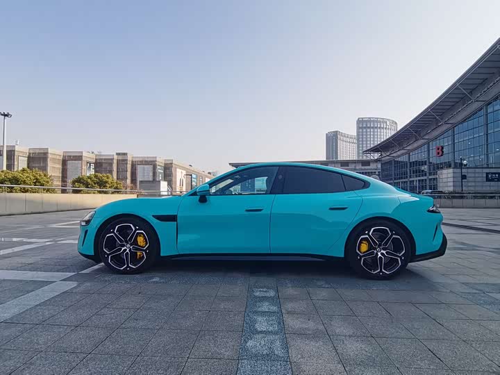 Фото 7 - Xiaomi SU7