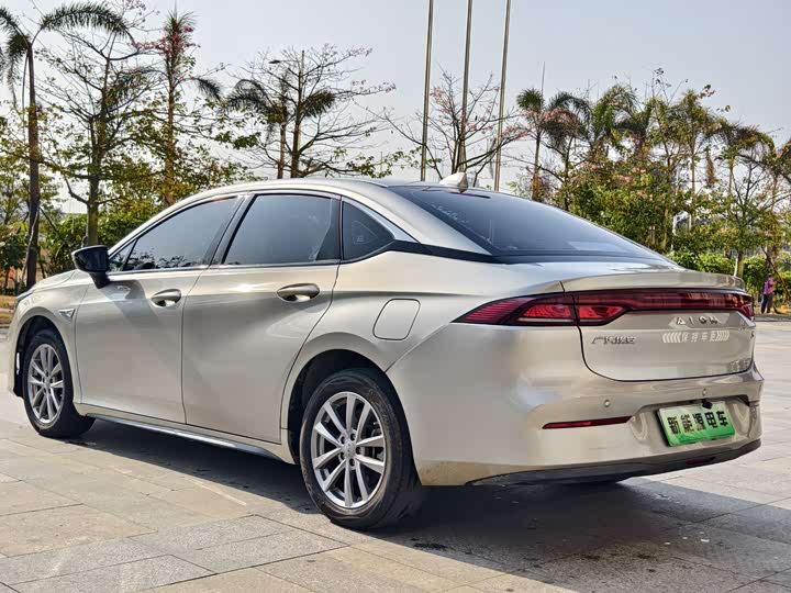 Фото 5 - GAC Aion S