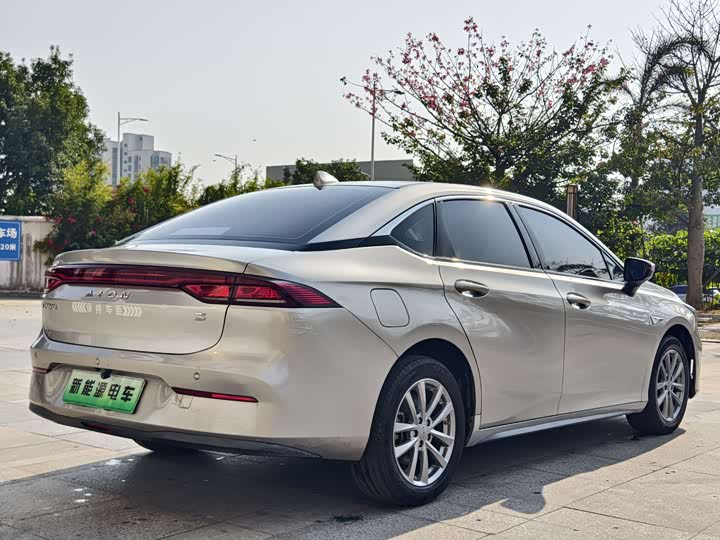 Фото 7 - GAC Aion S