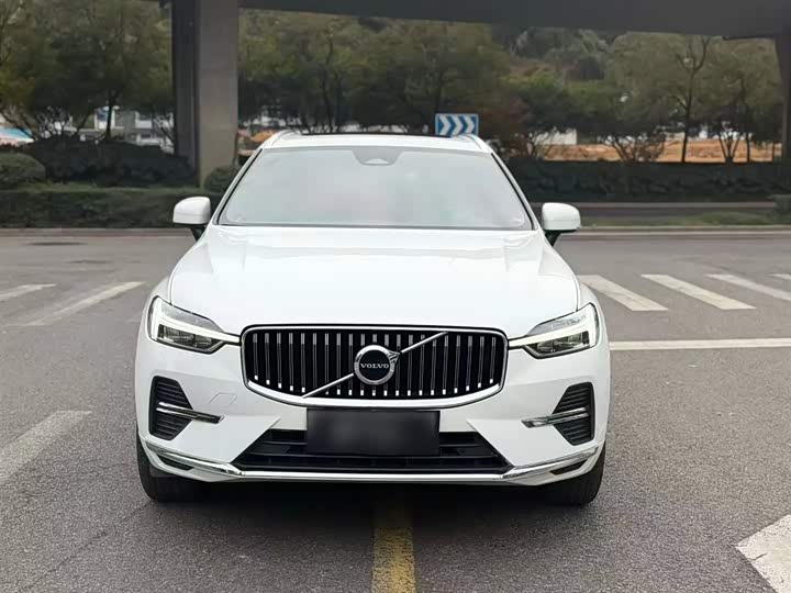 Фото 3 - Volvo XC60