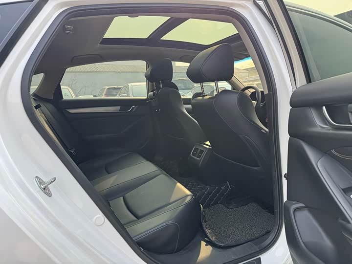 Фото 8 - Honda Inspire