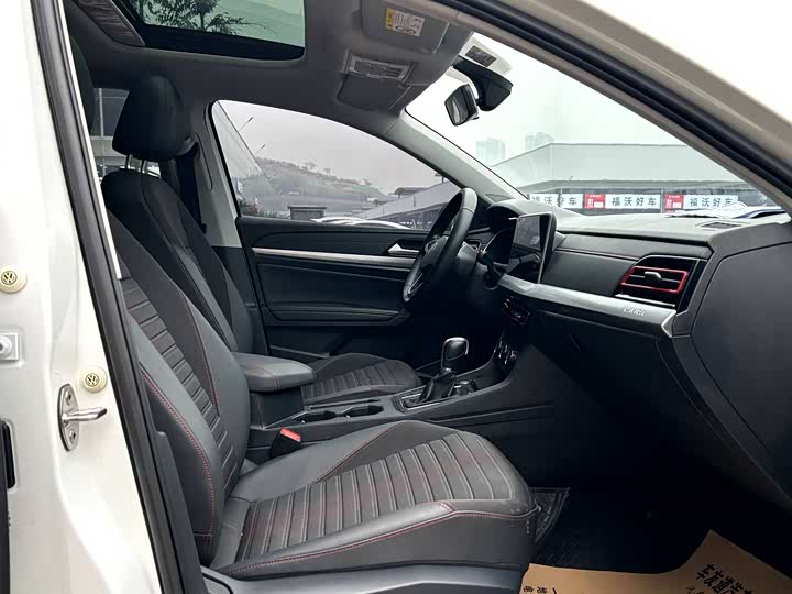 Фото 6 - Volkswagen Lavida