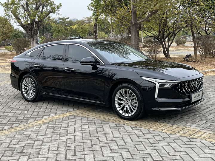 Фото 3 - Bestune B70