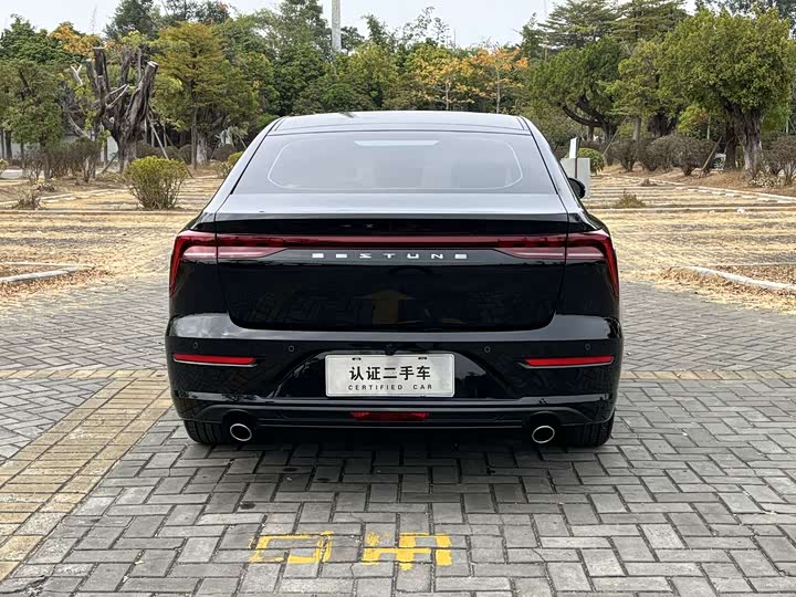 Фото 5 - Bestune B70