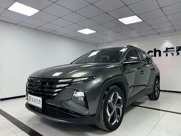 Фото 1 - Hyundai Tucson L