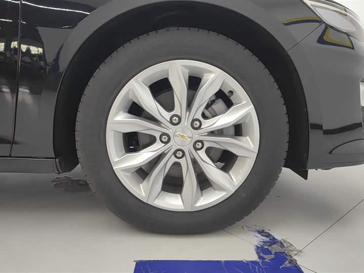 Фото 6 - Chevrolet Malibu XL