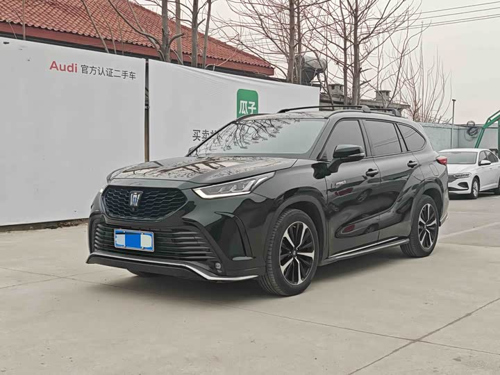 Фото 1 - Toyota Crown Kluger