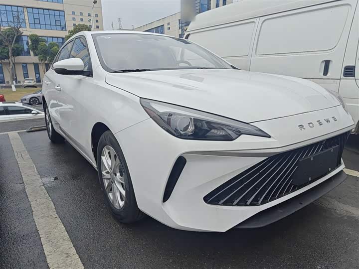 Фото 4 - Roewe i5