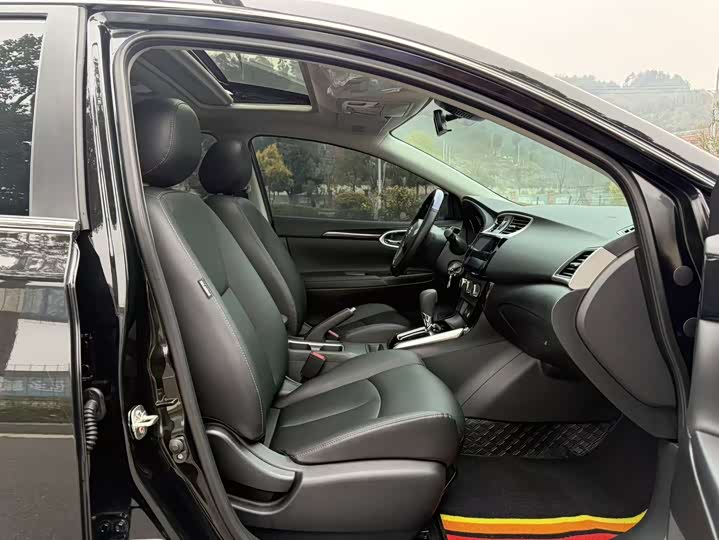 Фото 7 - Nissan Sylphy